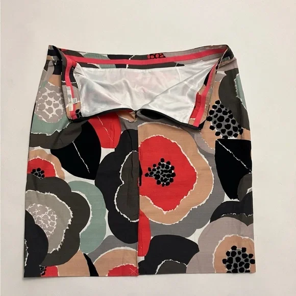 BODEN floral skirt - Picture 4 of 5